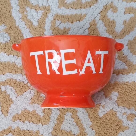 Nicole's Kitchen Treat Halloween Bowl Orange & Black - Picture 1 of 6
